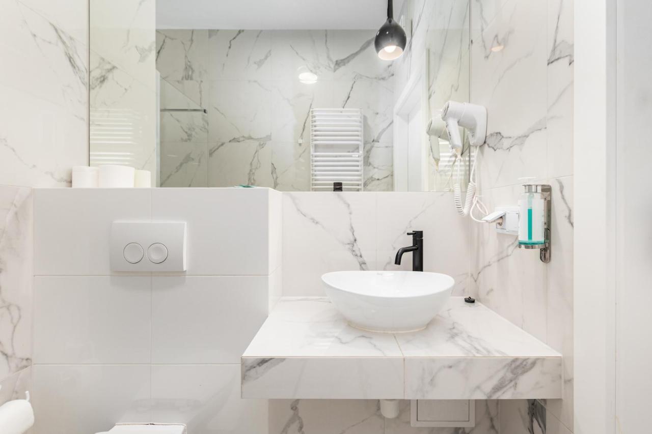 Prymasa Tysiaclecia 83A Apartment Warsaw Ngoại thất bức ảnh